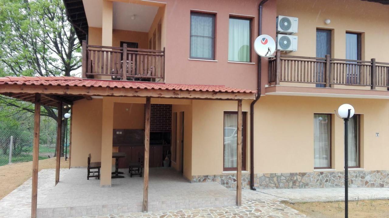 Комплекс Тянкови Къщи Varshets  Exterior foto
